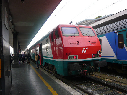 ローマ列車.jpg